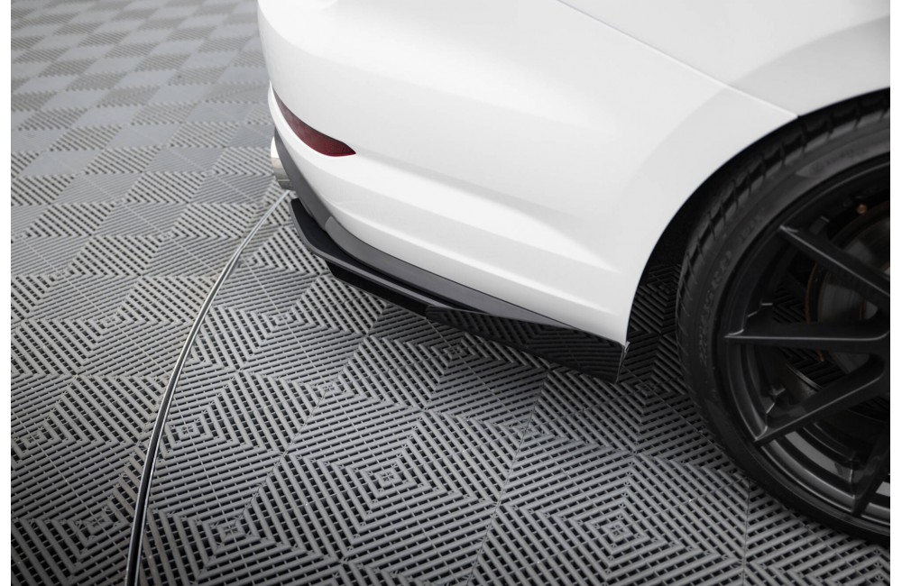 Street Pro Rear Side Splitters + Flaps Volkswagen Jetta GLI Mk7 - Black + Gloss Flaps