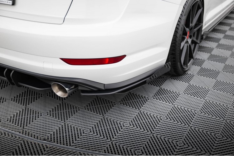 Street Pro Οπίσθιοι Πλευρικοί Splitters + Flaps Volkswagen Jetta GLI Mk7