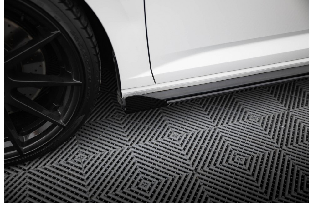 Street Pro Side Skirts Diffusers + Flaps Volkswagen Jetta GLI Mk7 - Black + Gloss Flaps Street Pro Side Skirts Diffusers + Flaps Volkswagen Jetta GLI Mk7 - Black + Gloss Flaps
