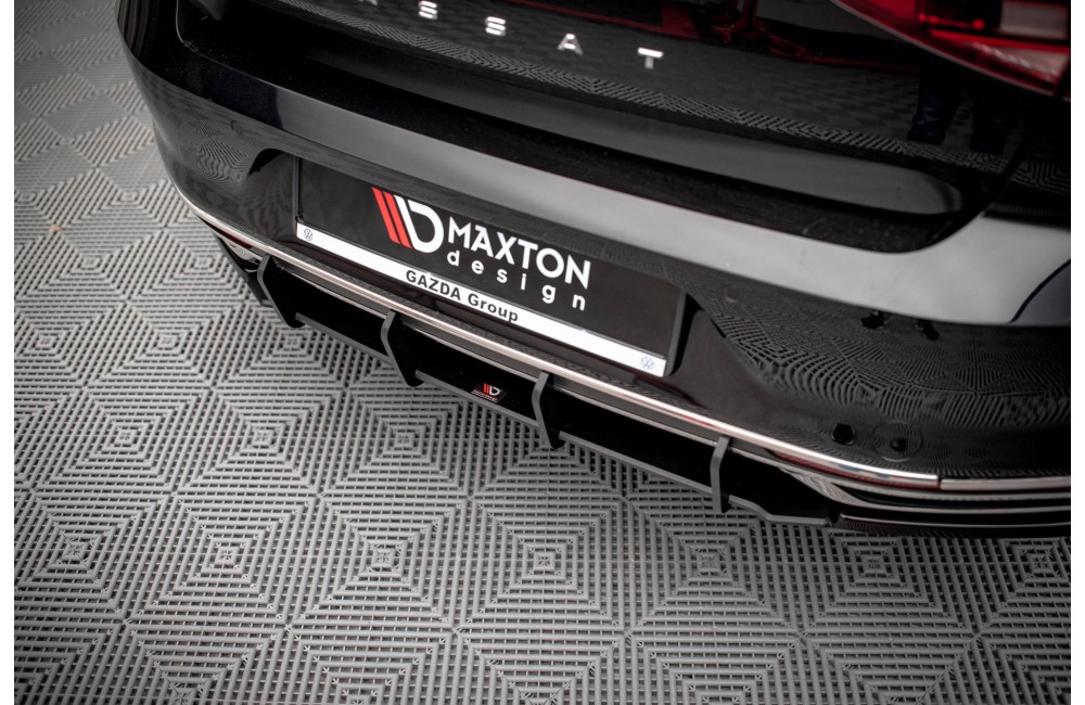 Street Pro Rear Diffuser Volkwagen Passat B8 Facelift - Black