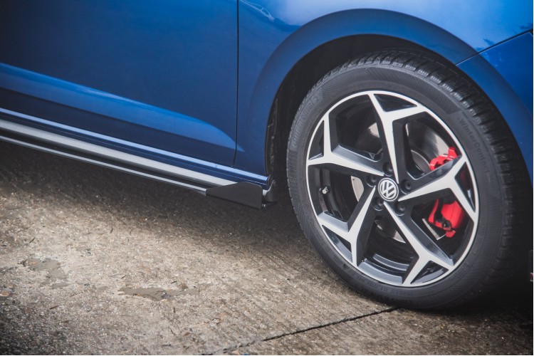 Πλευρικές Αεροτομές Volkswagen Polo GTI Mk6